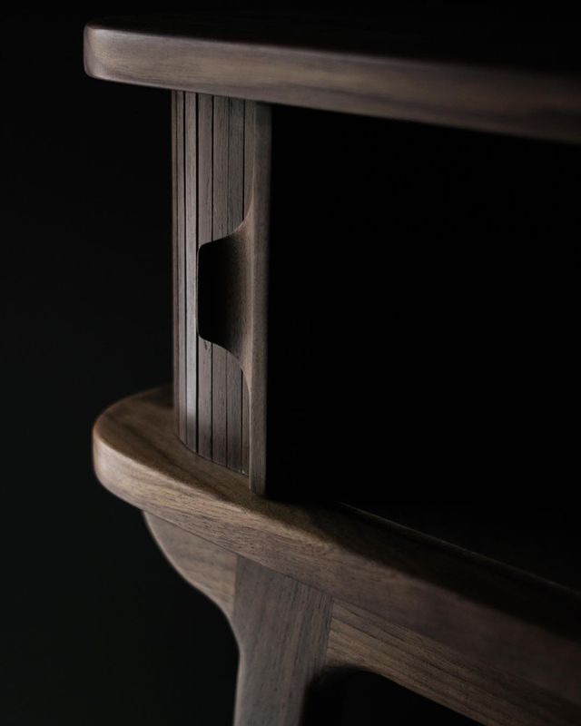 Vu Cabinet